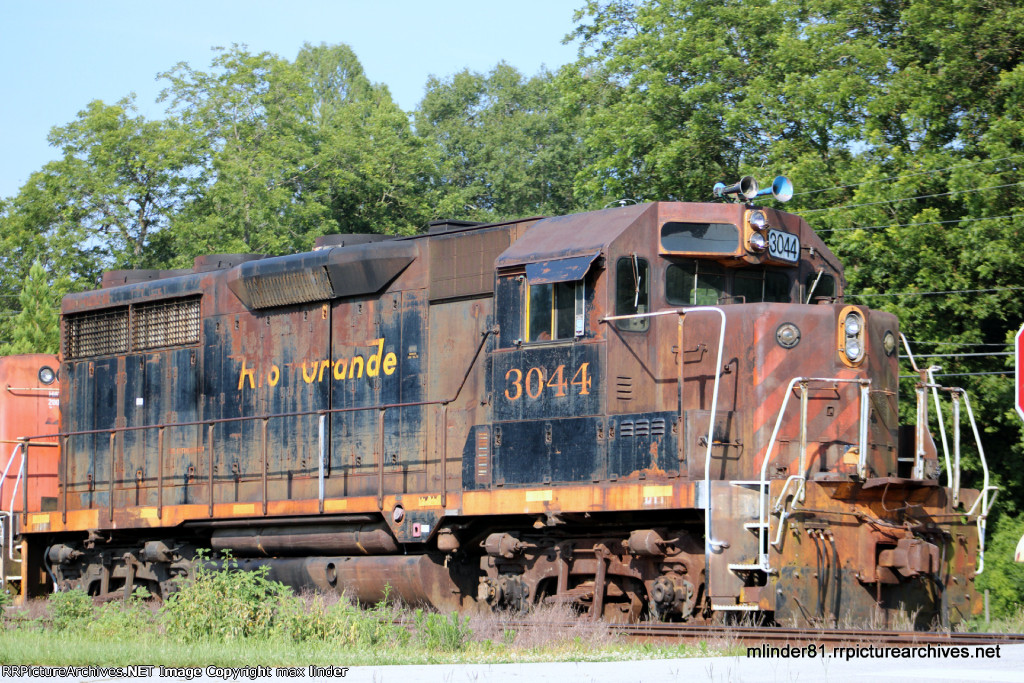 HRT 3044